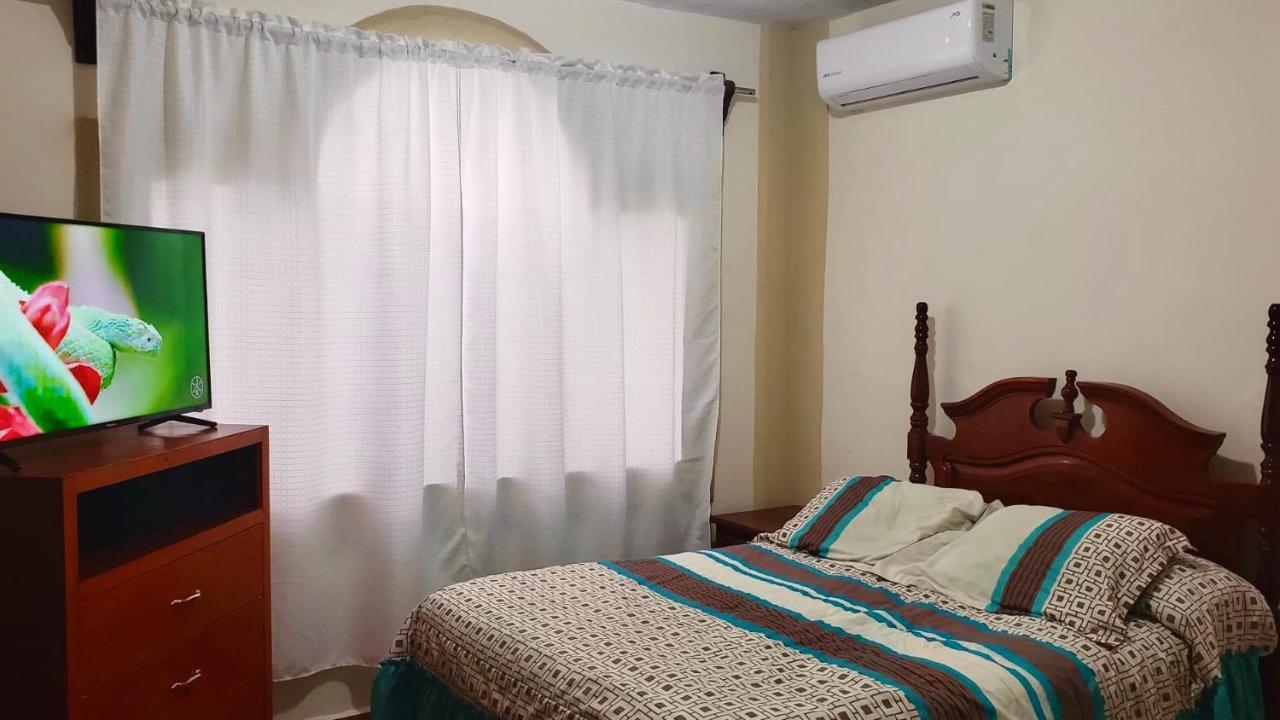 Casa Cerca De La Media Luna Villa Río Verde Eksteriør bilde